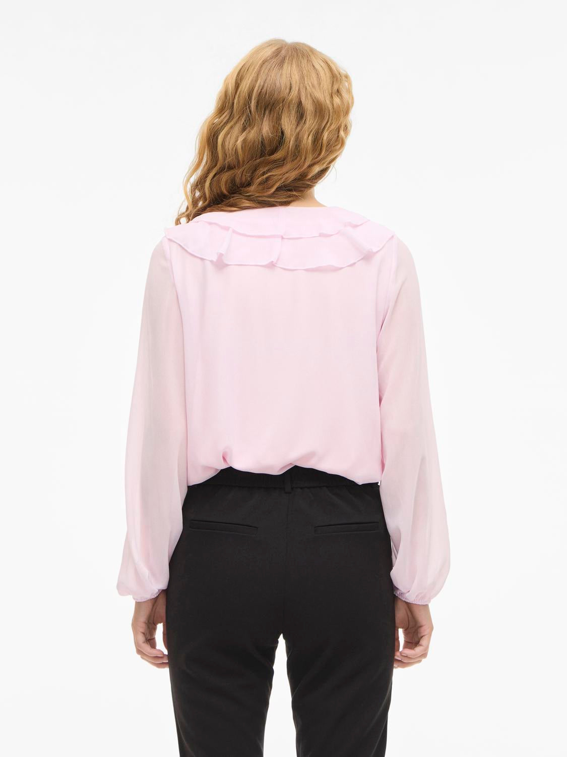 model_shot-back